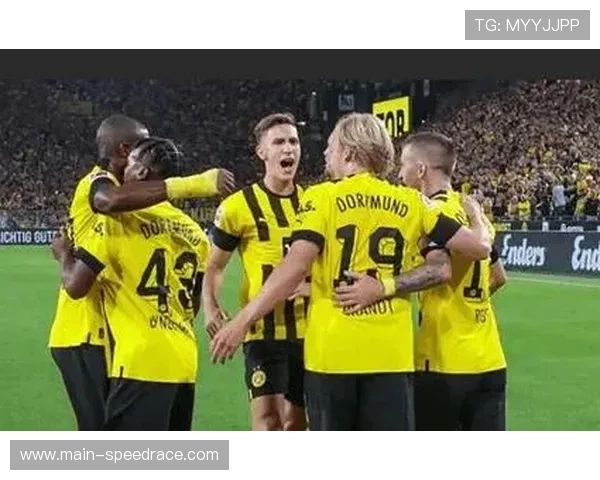 多特蒙德前锋吉拉西头球优势对决海登海姆防线